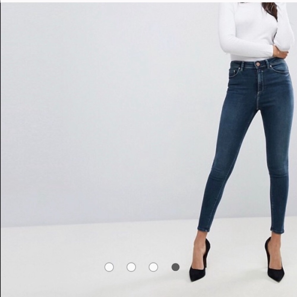 {SOLD} Asos Ridley high waisted jeans - Picture 2 of 7